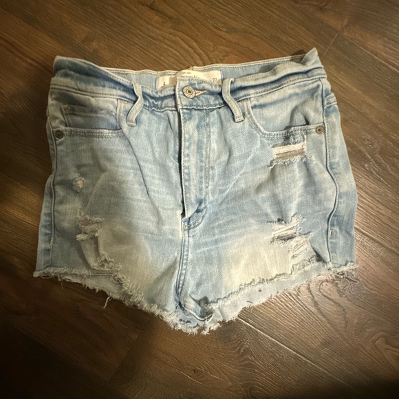 Abercrombie & Fitch Light Blue Jean Shorts - Picture 1 of 4